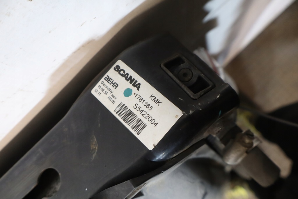 фото №5, Радіатор wody scania r410