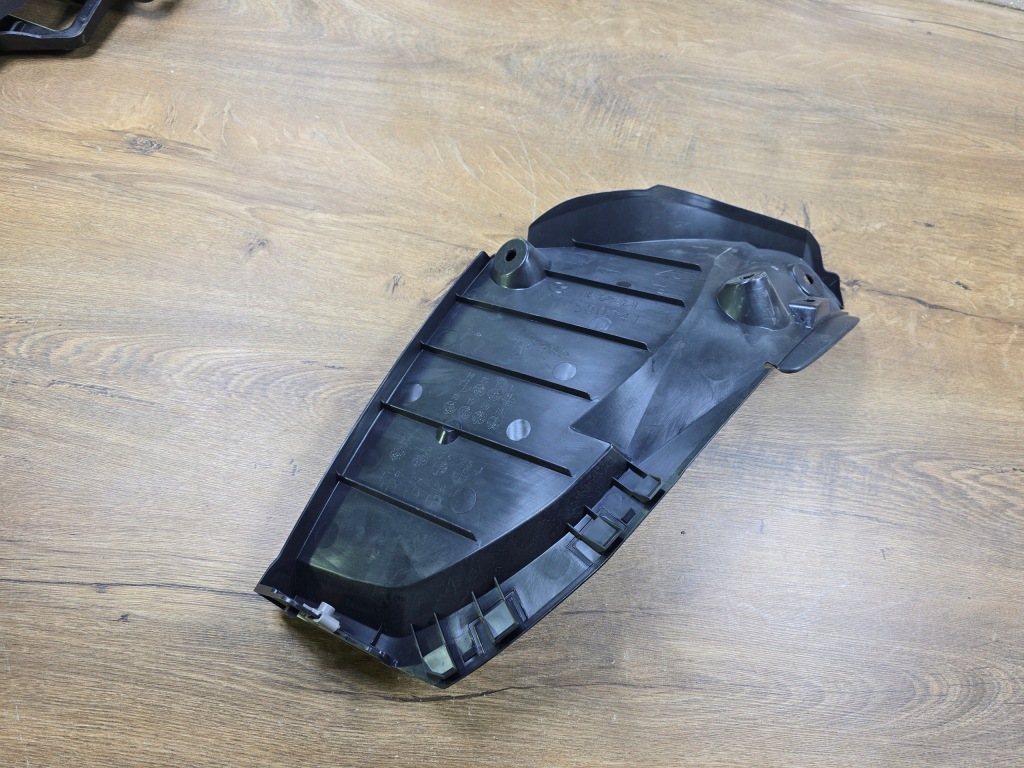 фото №1, Mazda mx-5 iv напрямна бампера задня правий n243 50341