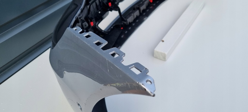 фото №15, Audi gt rs e-tron 4j3 бампер перед оригинал a088