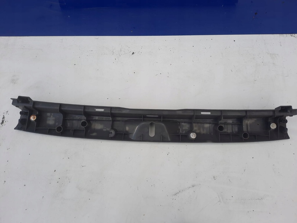 фото №8, Prius plus защита замка крышки 67935-47010