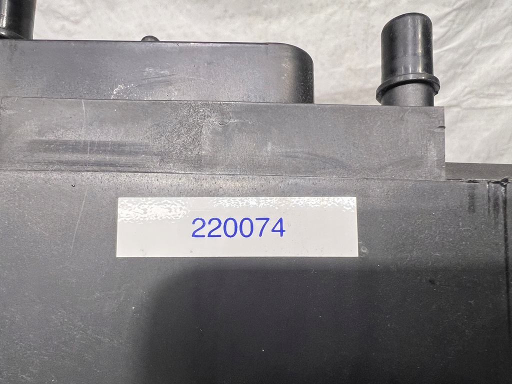 фото №4, Maserati granturismo фільтр вугільний