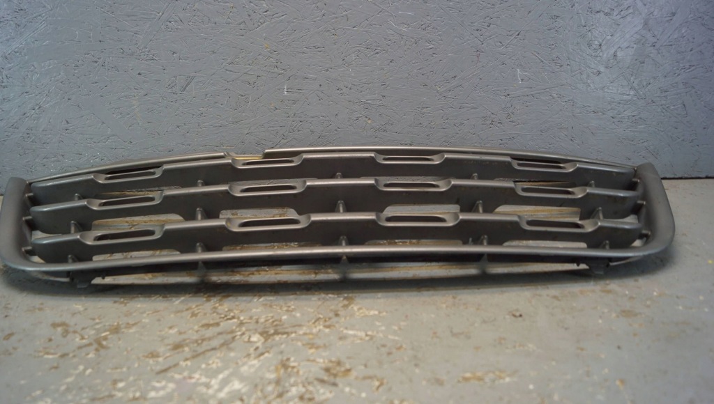 Renault master iii решітка радіатора решітка радіатора g356 Ціна