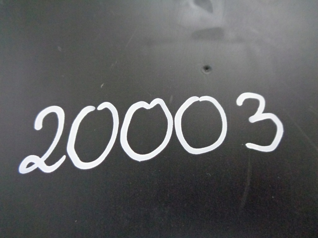 Tesla model x захист панель двері перед праве Оригінал