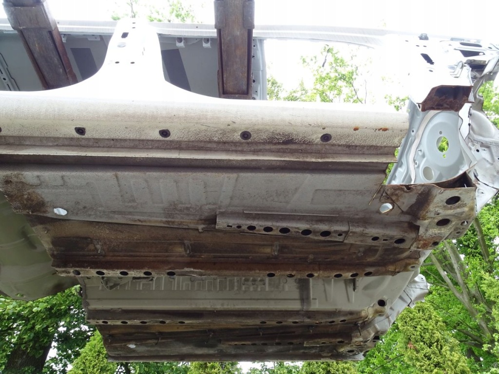 Opel astra k 15-22 поріг стійку  b+c правий універсал y40r #133 в Україні