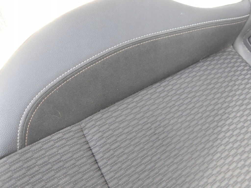 Opel insignia b універсал заднє сидіння задня / спинка / комплект напівшкіра в Україні