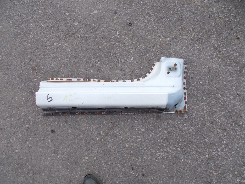 фото №1, Mazda 6 12- порог правый