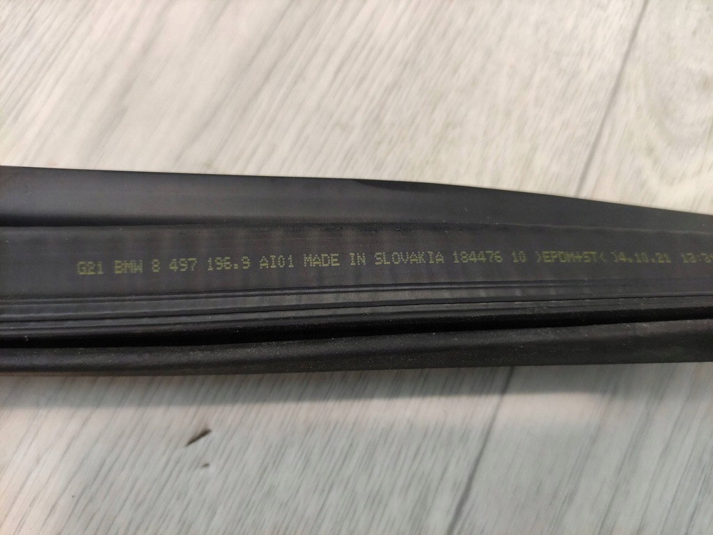 фото №5, Bmw 3 g20 g21 прокладка багажника задняя 8497196