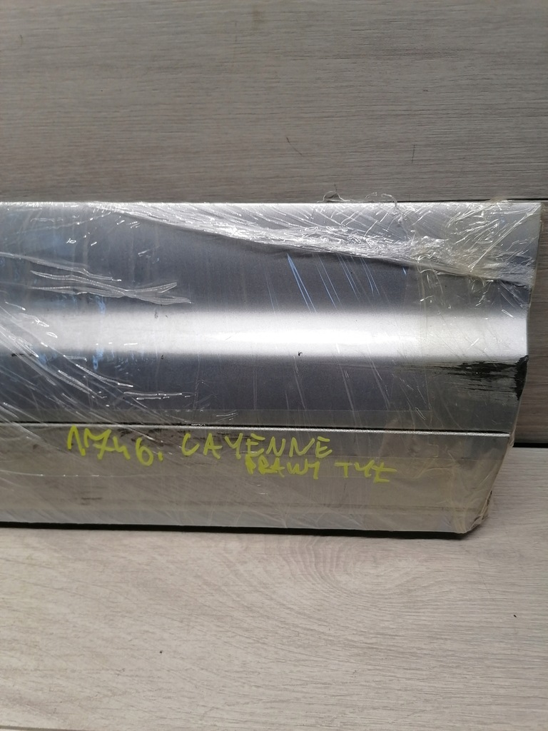 фото №13, Porsche cayenne молдинг двері правий задня 7p5839788g