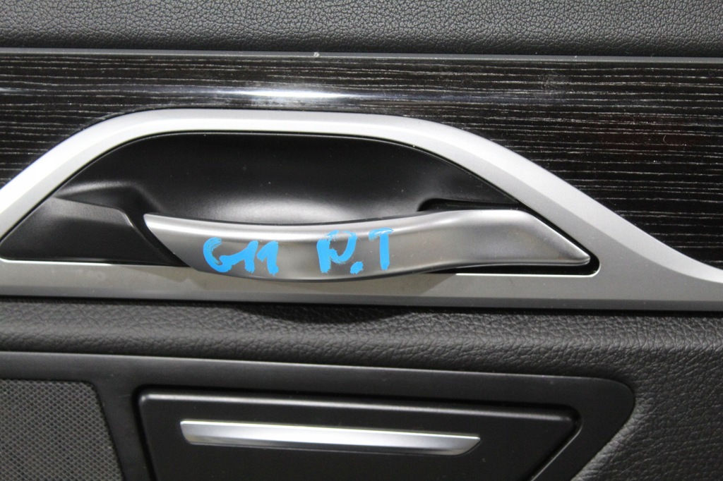 фото №4, Обшивка дверь правый задняя bmw 7 g11