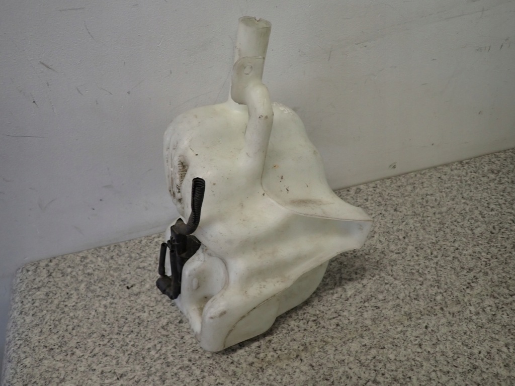 фото №4, Nissan micra k11 98-00 бачок омывателя