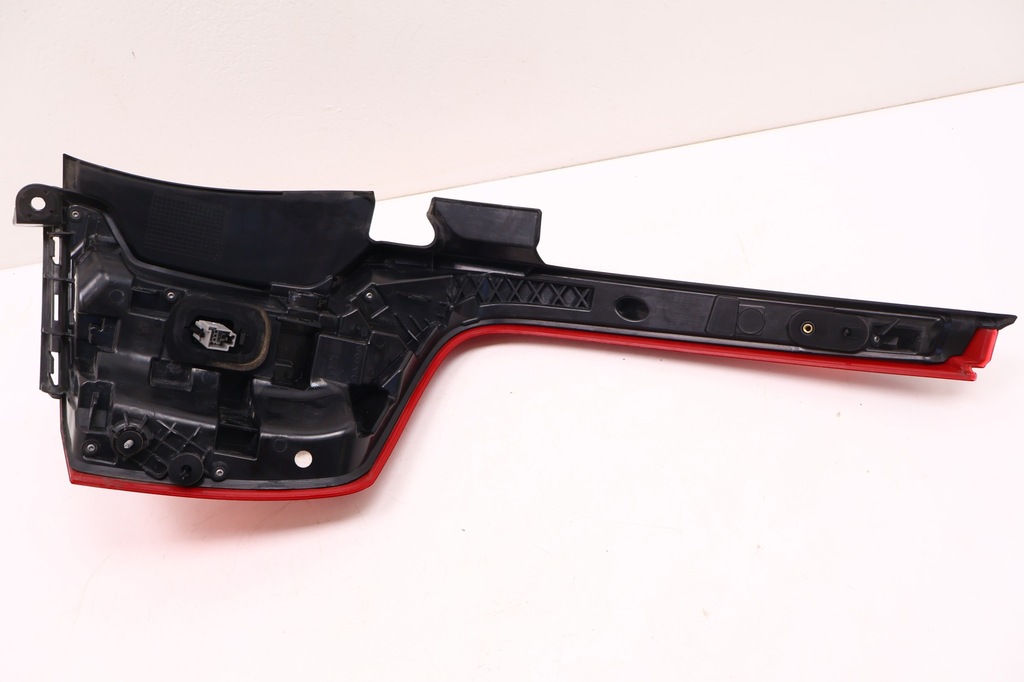 фото №7, Volvo xc90 ii лампа левая задняя 31468150