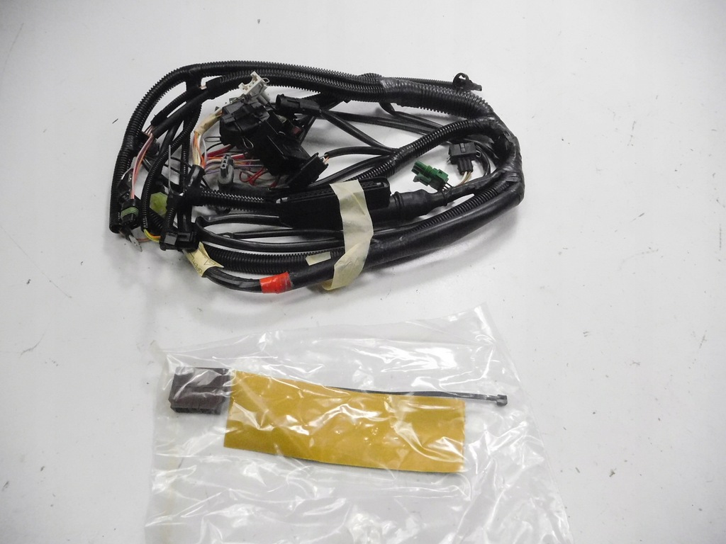 фото №7, Жгут трубопровод ea88 renault оригинальный номер 7701468690