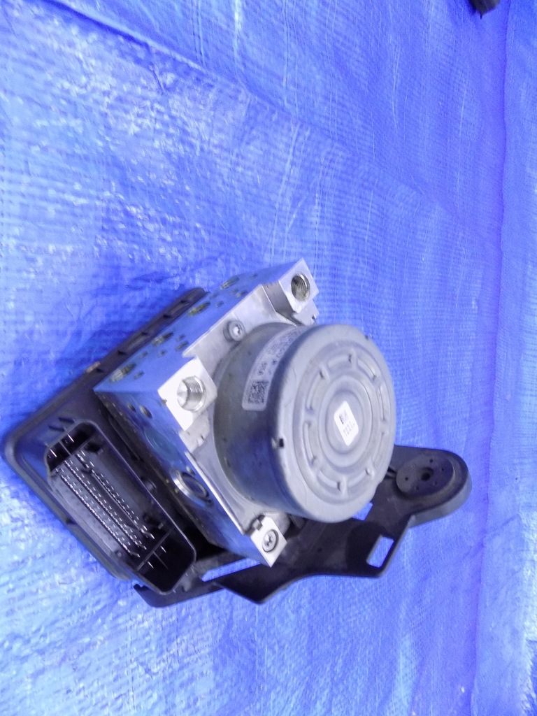 фото №1, Насос abs audi a3 8v 2,0tdi sportback