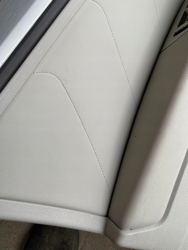 фото №12, Vw tiguan ii 5na обшивки двері шкіра світла