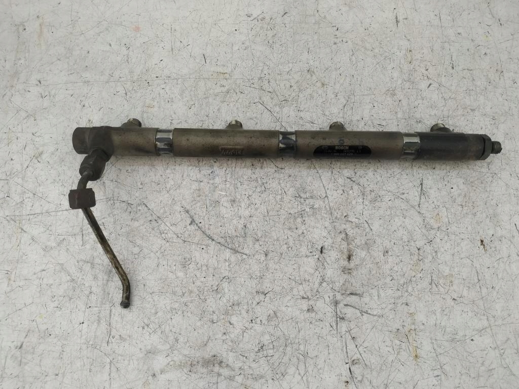 фото №1, Молдинг впрыскная bmw 7 e65 740d f00r001029