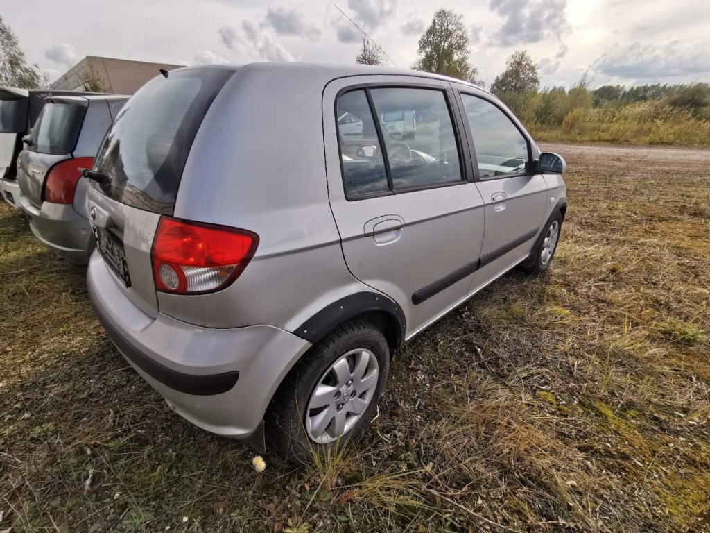 Hyundai getz коробка предохранителей 2005 1.3l 911981c210 Недорого