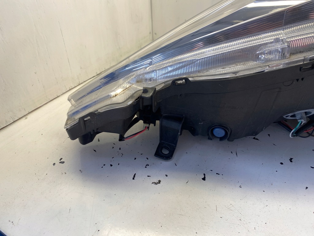 фото №10, Nissan leaf i лампа правый перед 26010 3nl0a