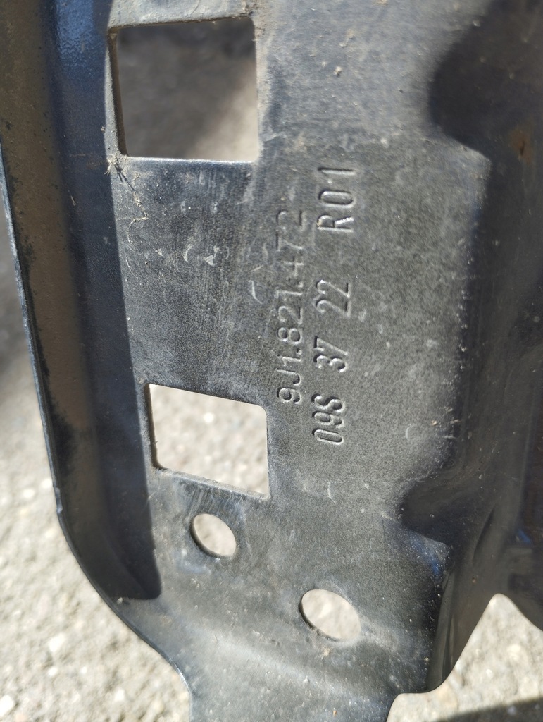 фото №8, Крила правий перед porsche taycan 9j