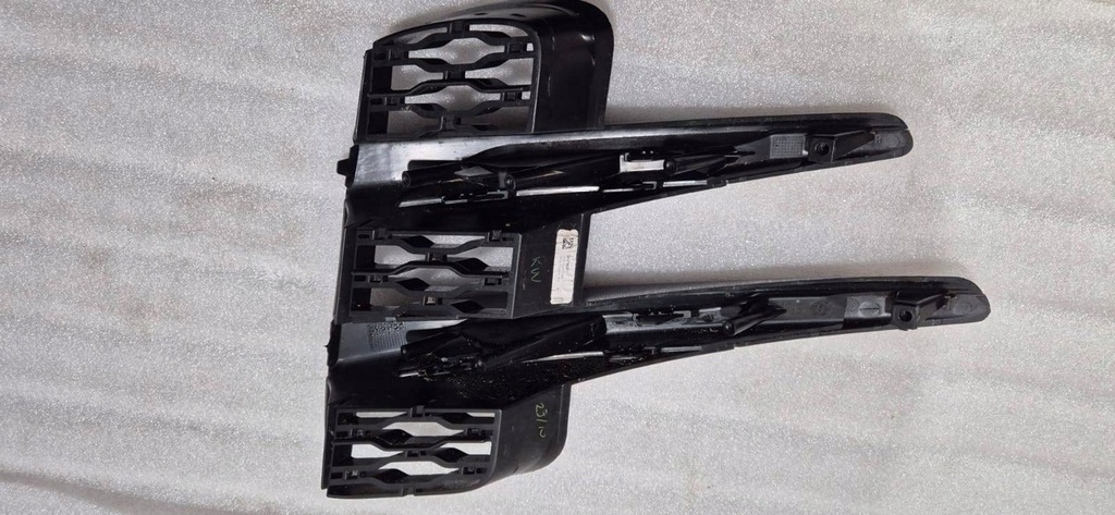 фото №10, Решётка нижняя бампера правая land rover evoque ii