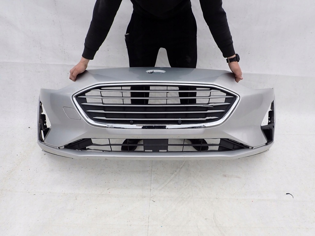 фото №1, Ford focus iv 4 mk4 18- бампер перед передний