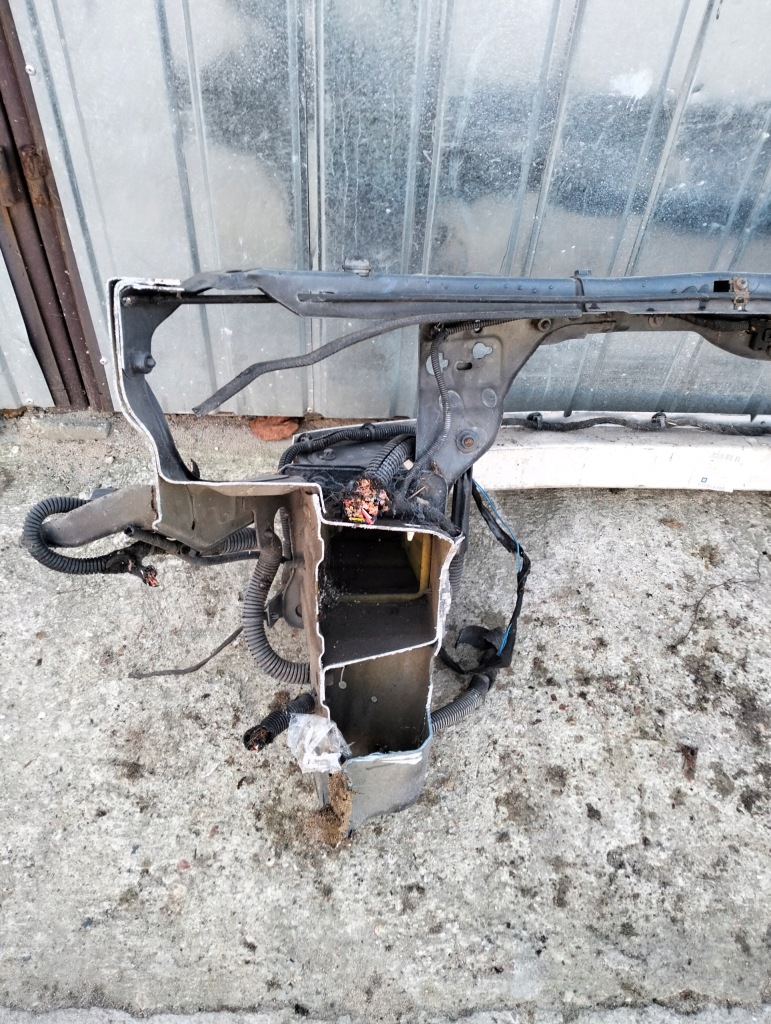 Купити Ремінь передній підсилювач панель фари opel astra h iii gtc колір z168