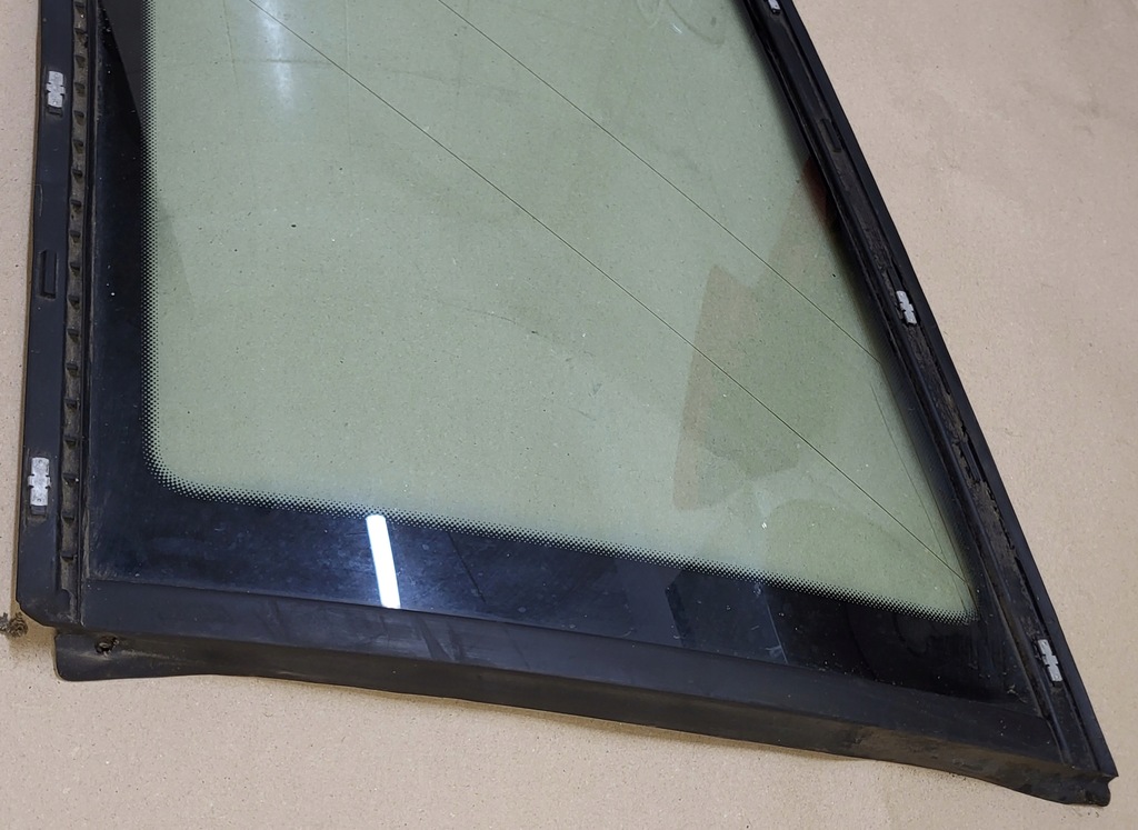 фото №7, Стекло кузовная правая vw passat b7 kombi variant оригинальный номер