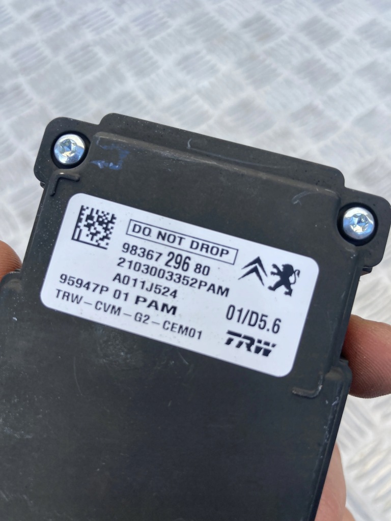 фото №2, Камера радар датчик поперечина citroen c3 iii 16-