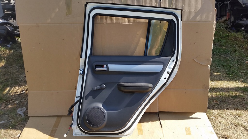 фото №8, Двері задня праве/ліве suzuki swift mk6 04-10