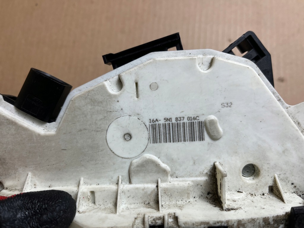 фото №10, Premium замок дверь перед правый внутренний skoda superb fabia 2007-2015 07-