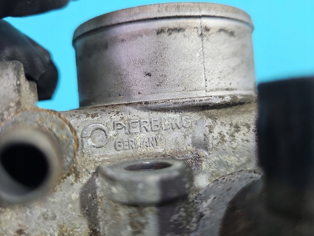 фото №9, Дросельна заслінка toyota corolla e12 22270-22050 1.4 16v