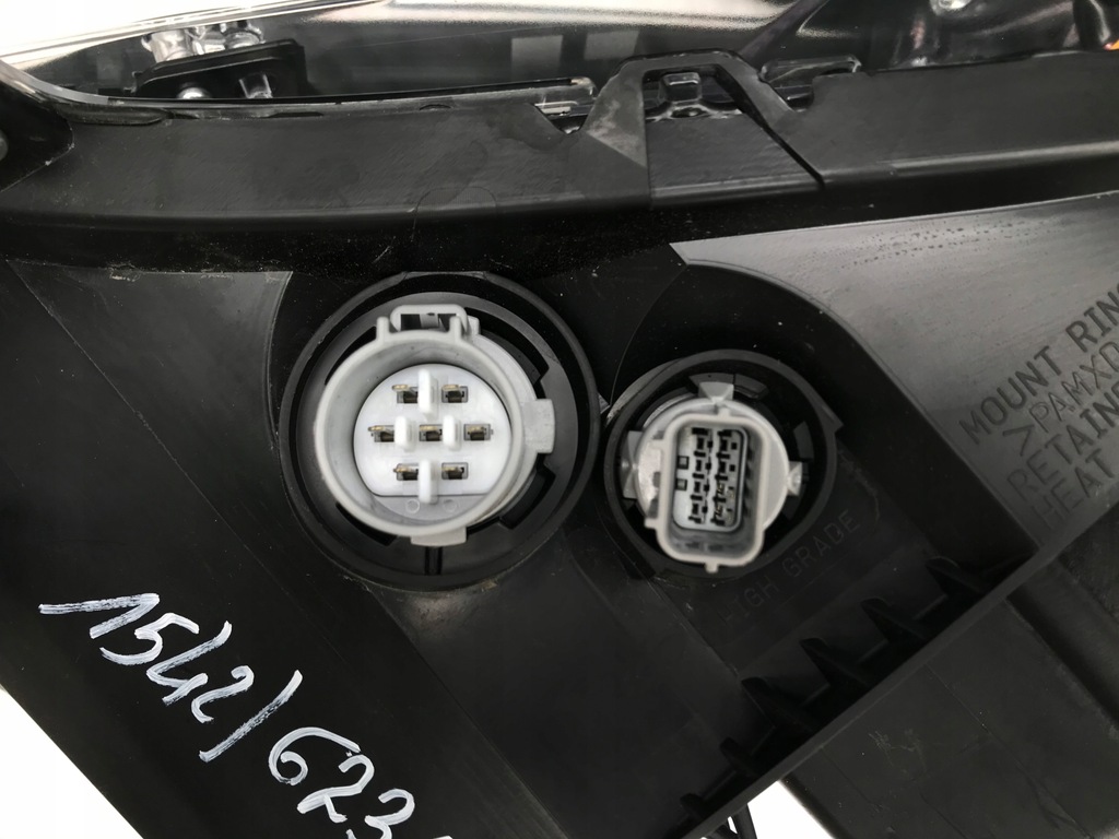 фото №6, Mazda cx5 ii правая лампа перед full led 2017-