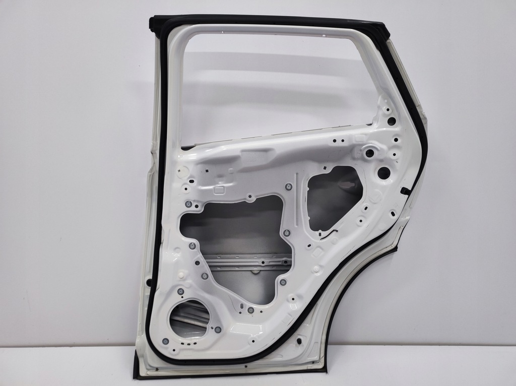 фото №12, Дверь задняя задние правое mazda cx-3 d10e72010