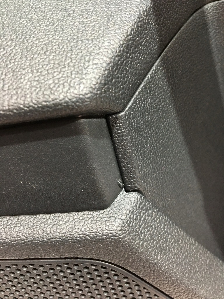 фото №7, Обшивка двері перед лівий правий audi a3 8y 20-