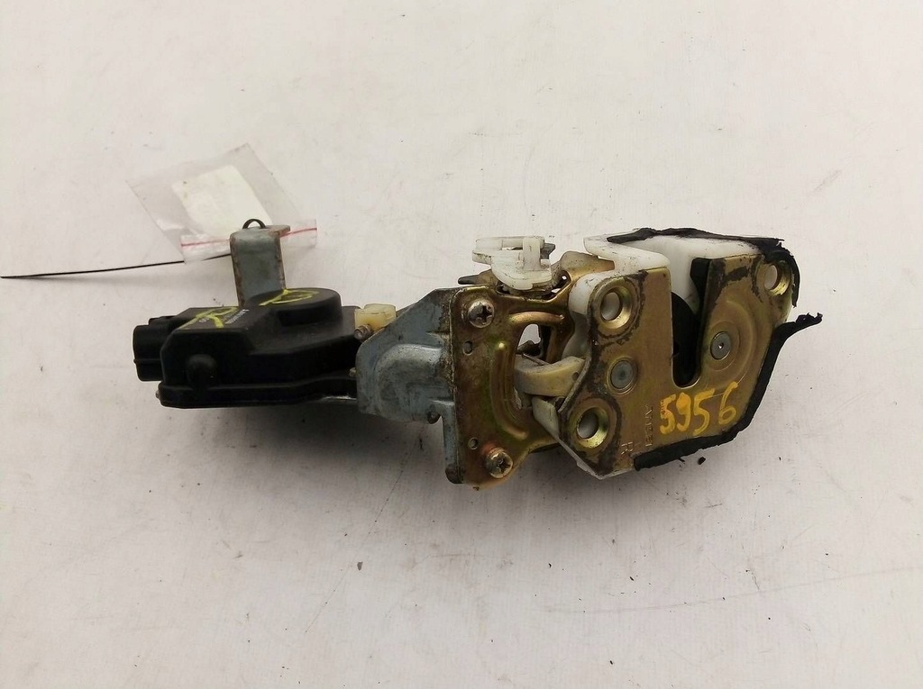 фото №6, Mitsubishi galant 2002 замок дверь задняя сторона правая