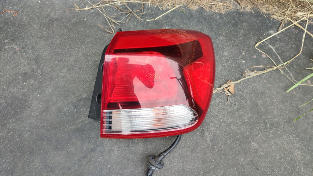 фото №1, Kia rio iv 17- лампа права задня 92402-h8