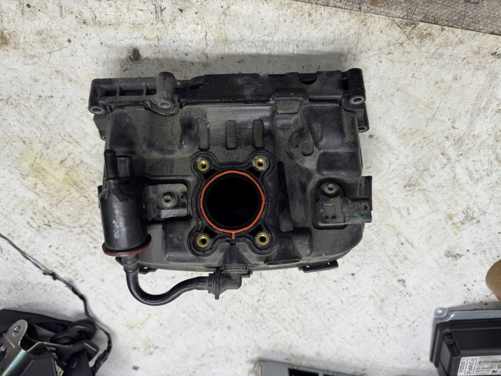 фото №1, Opel corsa e astra k коллектор впускной  1.0 turbo 55595140