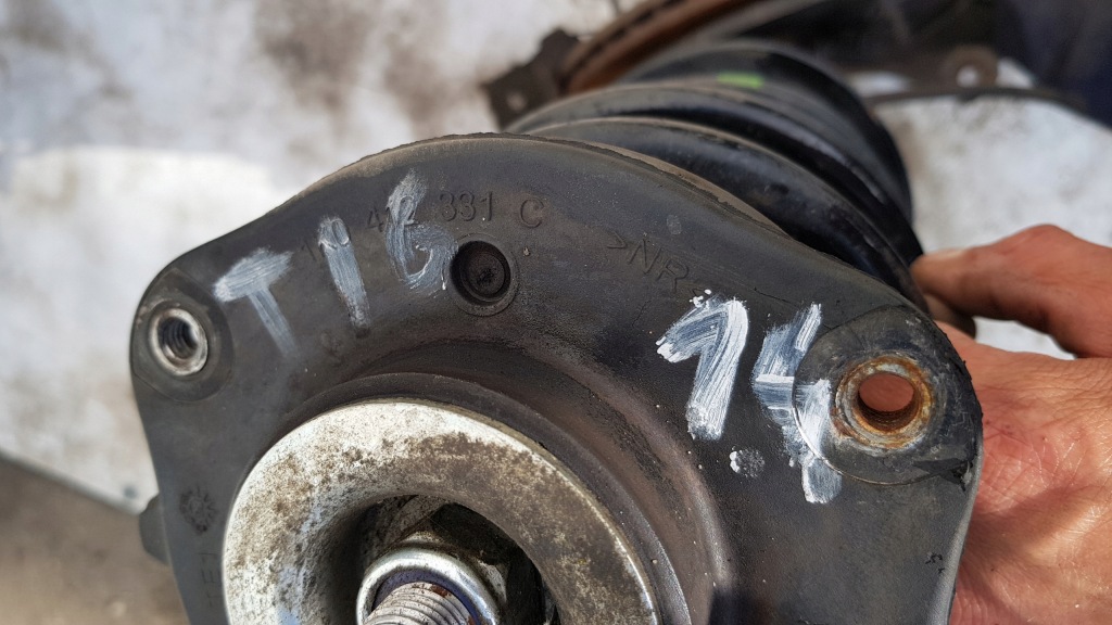 фото №8, Поворотний кулак mcperson права vw tiguan 1.4 tsi