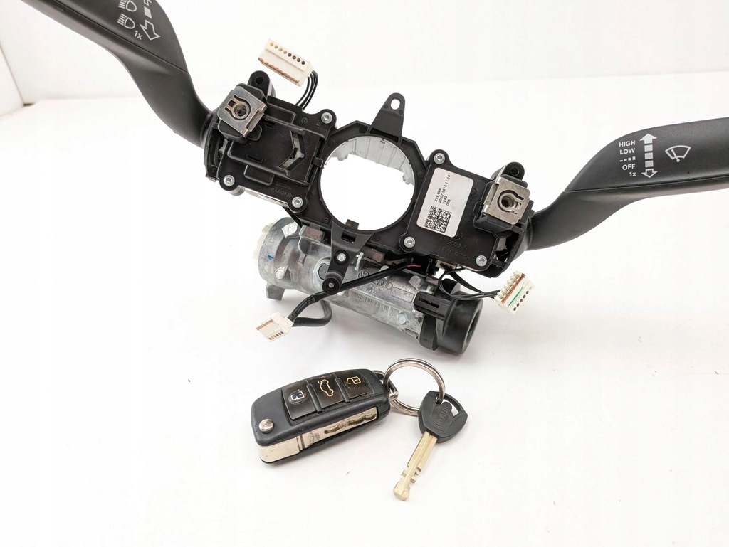 фото №13, Audi a1 2013 рычаг / переключатель поворотники дворник