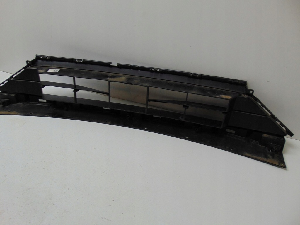 фото №13, Решітка w бампер середня перед ford kuga mk3 lv4b-17k945-s