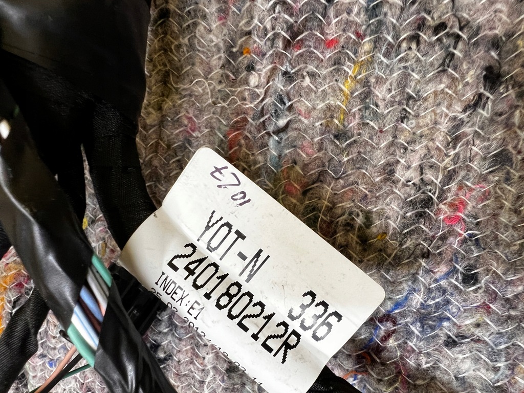 фото №10, Проводка джгут трубопровід панелі приладової панелі салону renault zoe i z.e.