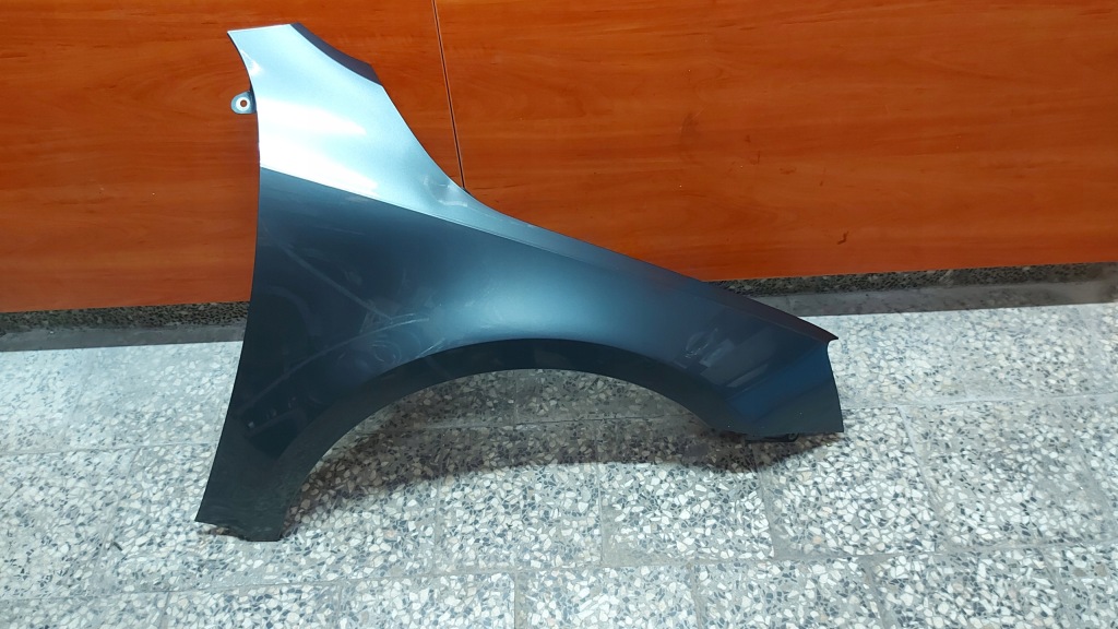 фото №1, Крыло правый перед audi a3 8y 20-