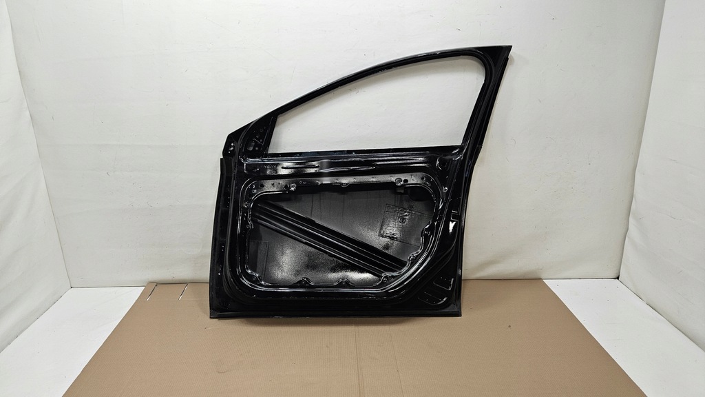 фото №10, Дверь правое перед передние volvo v40 ii оригинальные