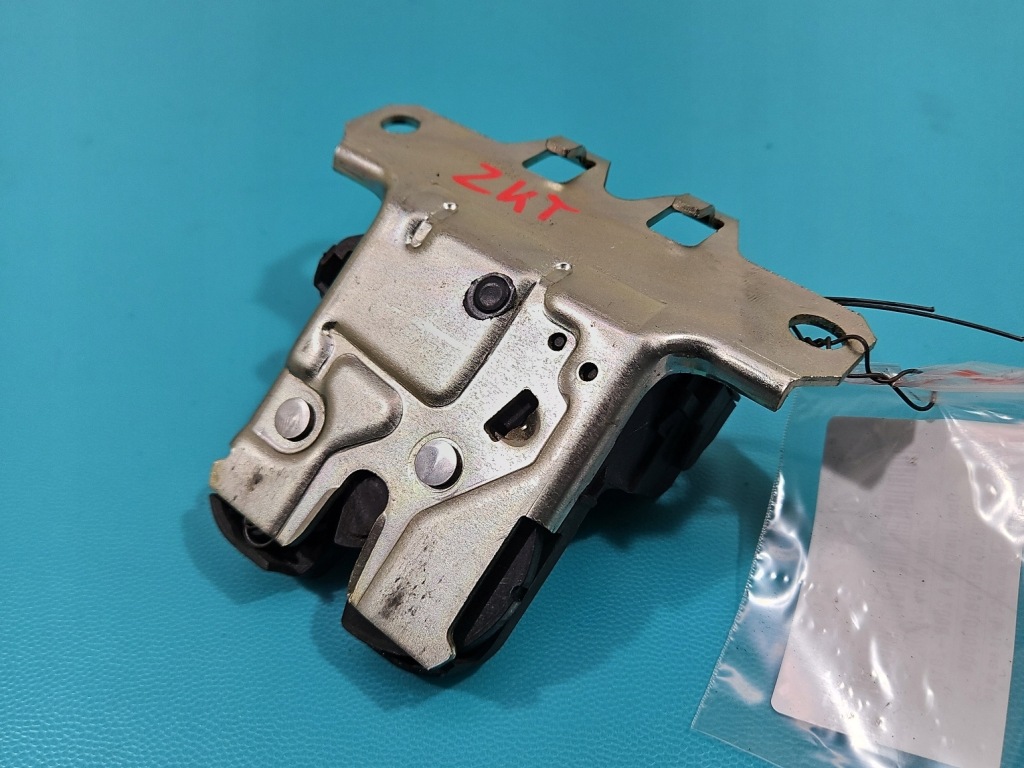 Купить Замок крышки задний  20969620 495072894 opel insignia a hb