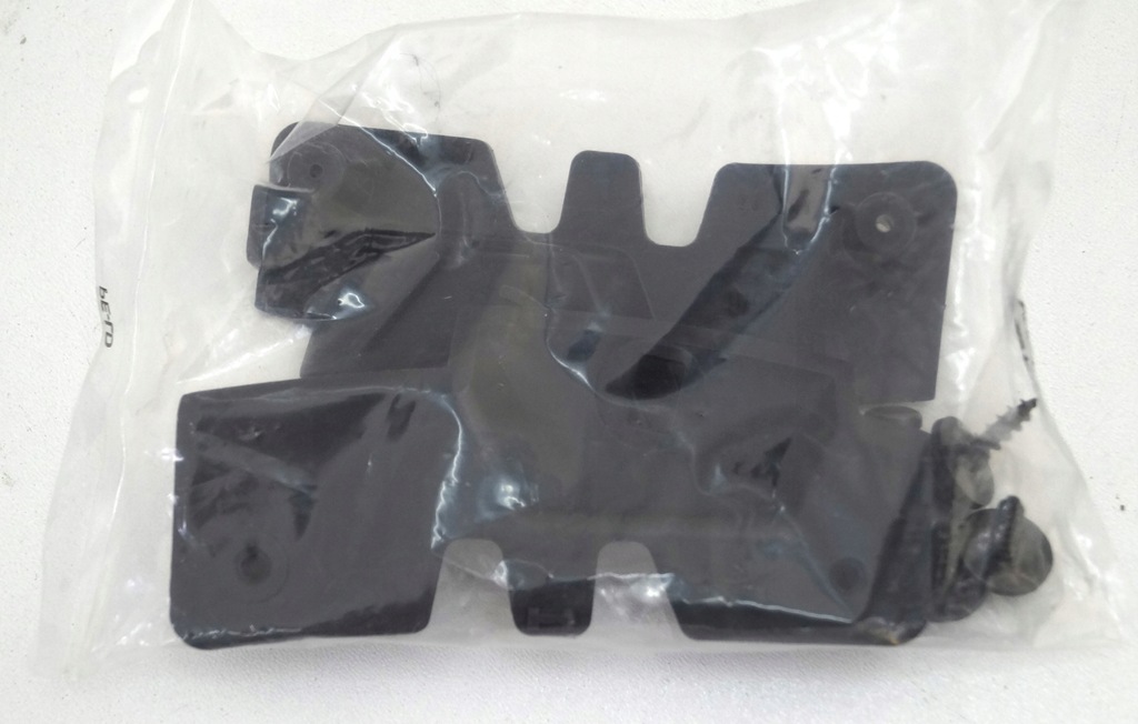 фото №12, Megane iii 3 cc cabrio fabrycznie новый бампер задняя задний 4 pdc оригинал