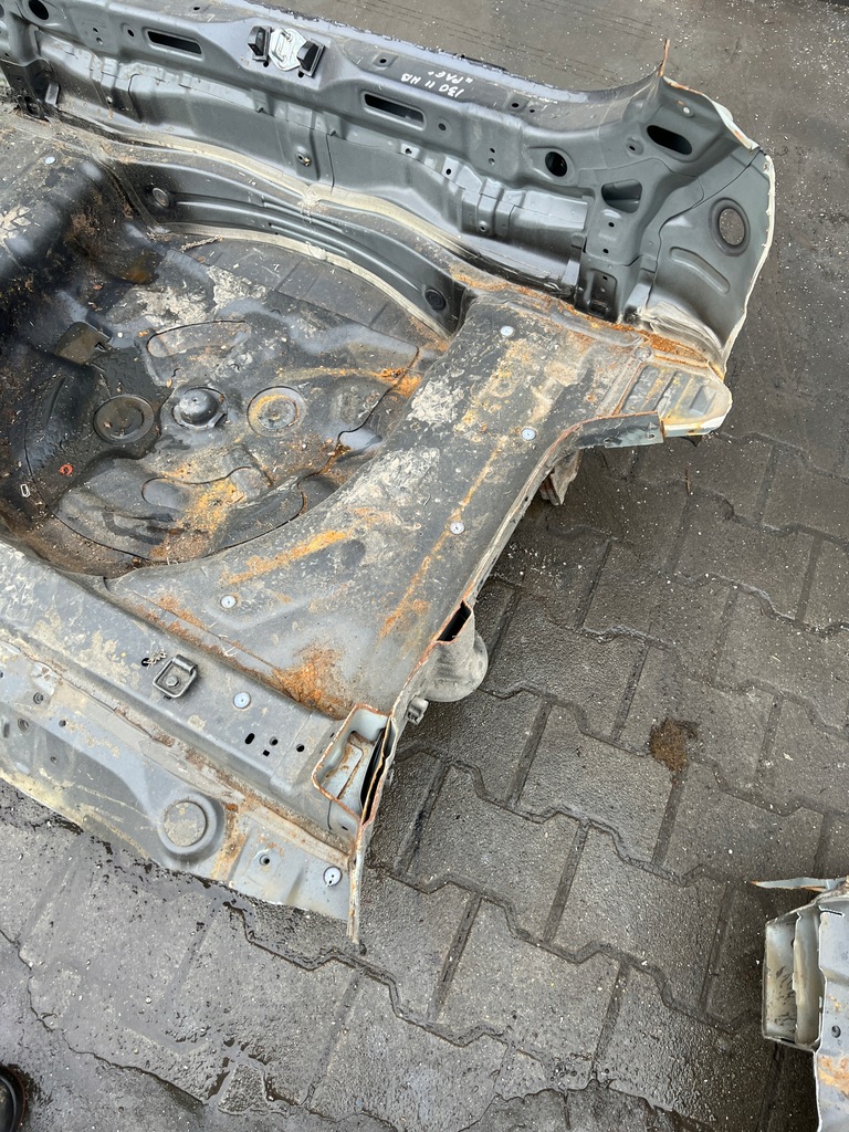 фото №6, Hyundai i30 ii hb 12- pas задний поддон цвет pae