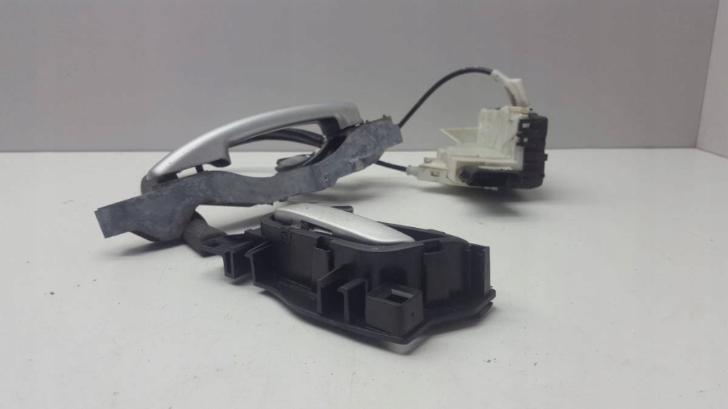 фото №5, Замок перед левый berlingo ii 2009 ручка eu 6 pin