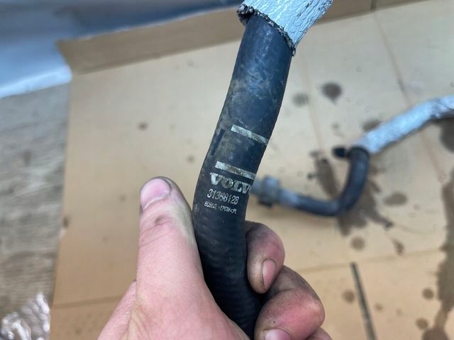 фото №3, Volvo s90 t8 труба шланг wody 31368128