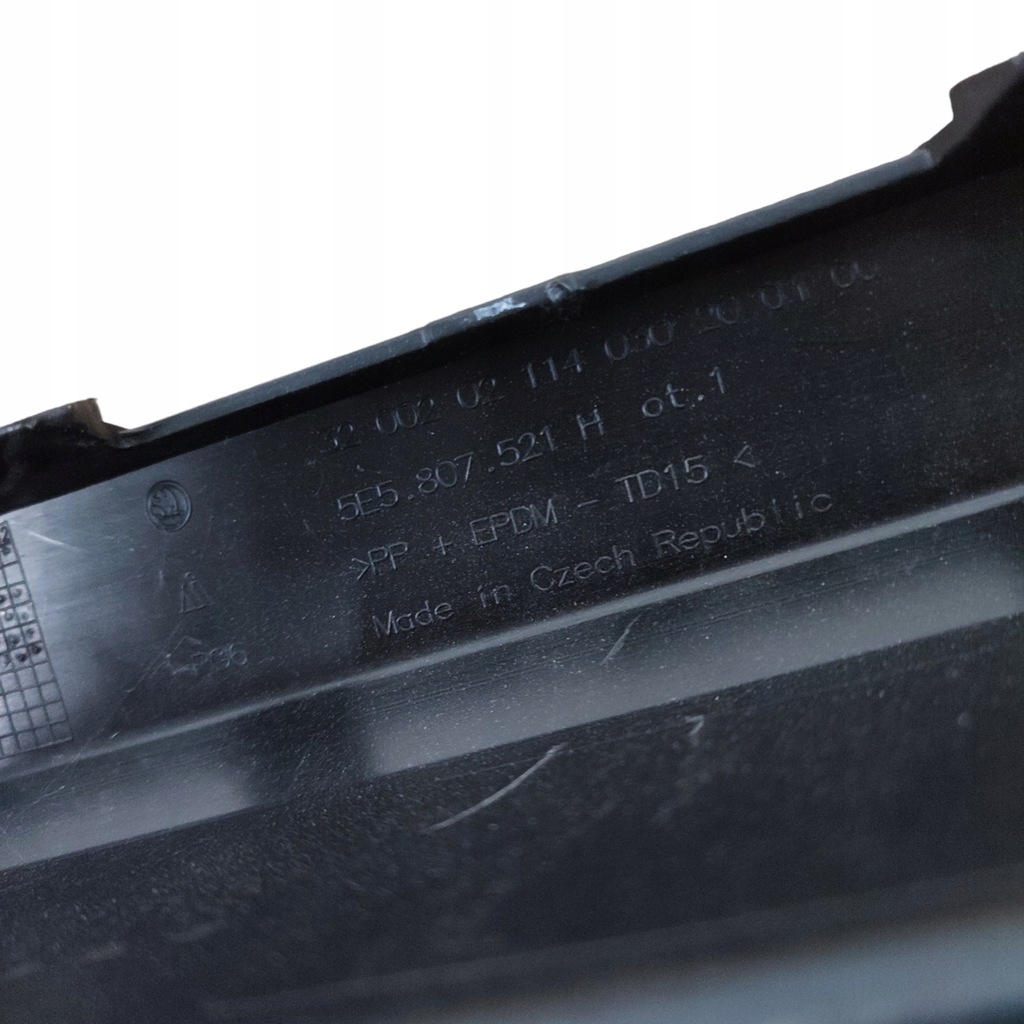 фото №10, Спойлер бампера задняя skoda octavia iii 5e5807521h