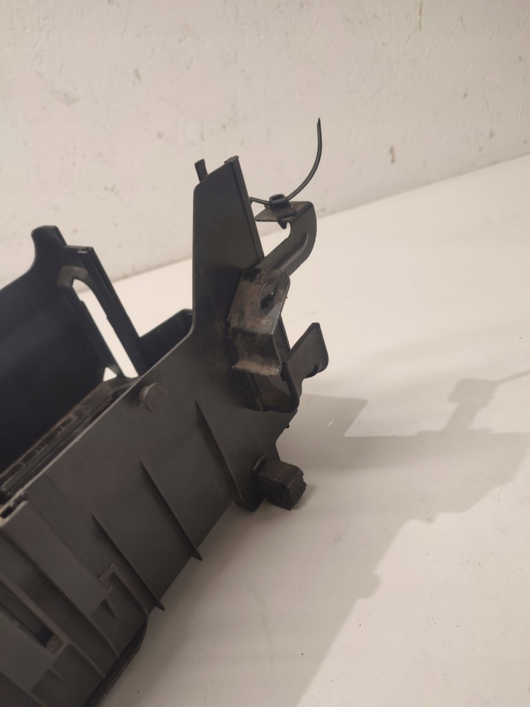 фото №9, Основа акумулятор opel оригінальний номер 13330951