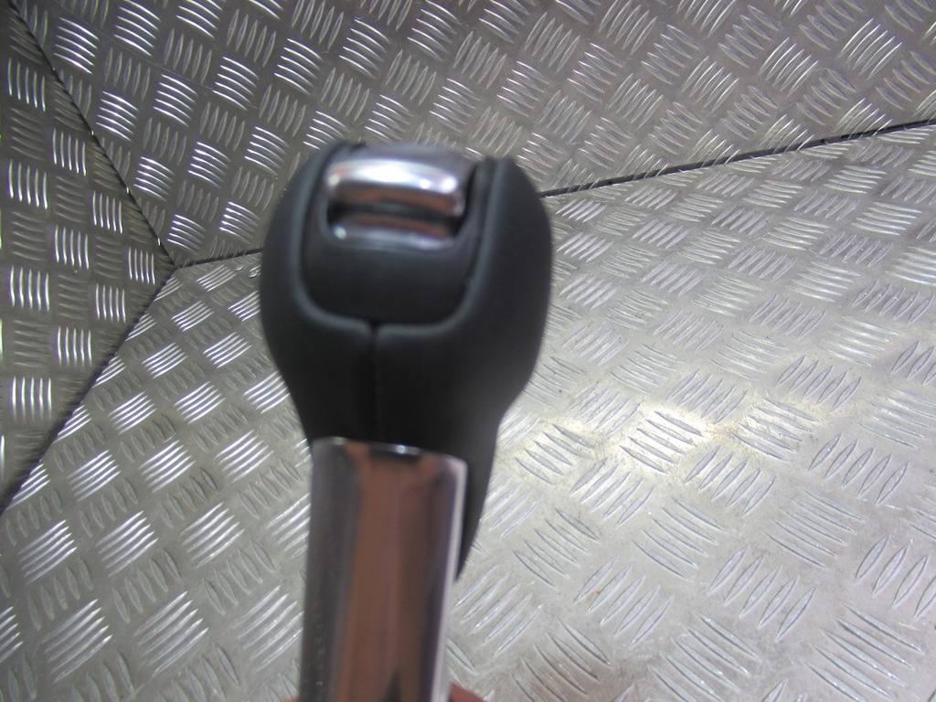 фото №5, Porsche macan 95b ручка чохол перемикання передач шкіра